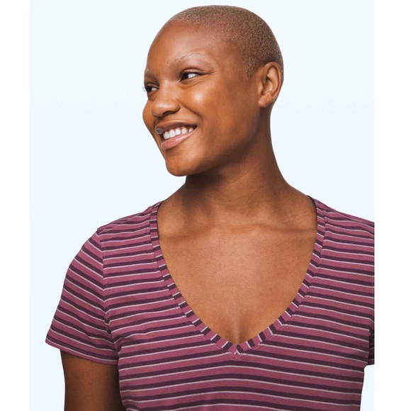Lululemon V Neck Love Tee Striped Plum - Picture 2 of 12